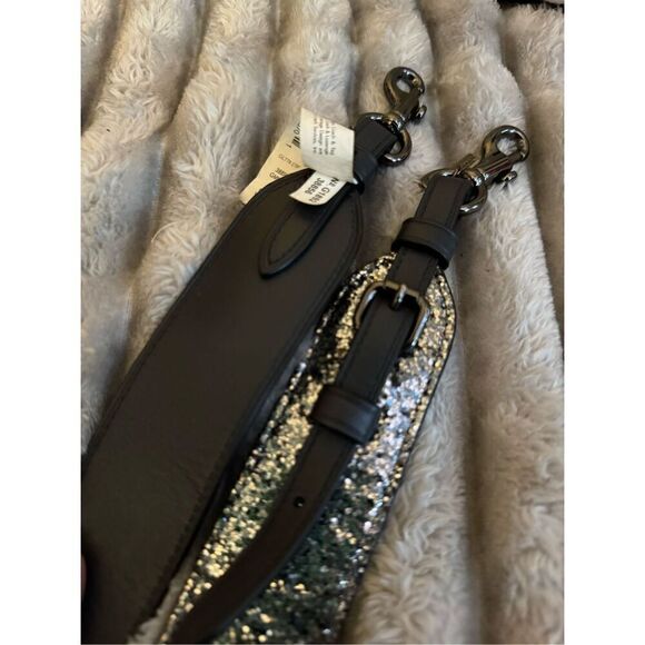 COACH logo leather novelty crossbody strap/belt silver pewter glitter - Picture 4 of 5